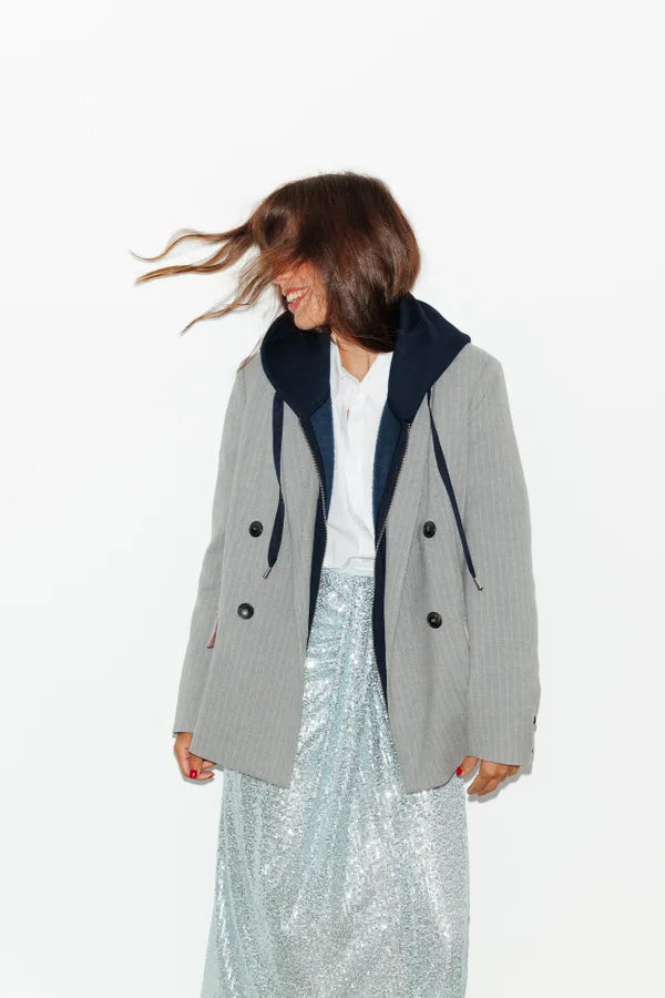 Blazer Rayé Avec Capuche Intégrée