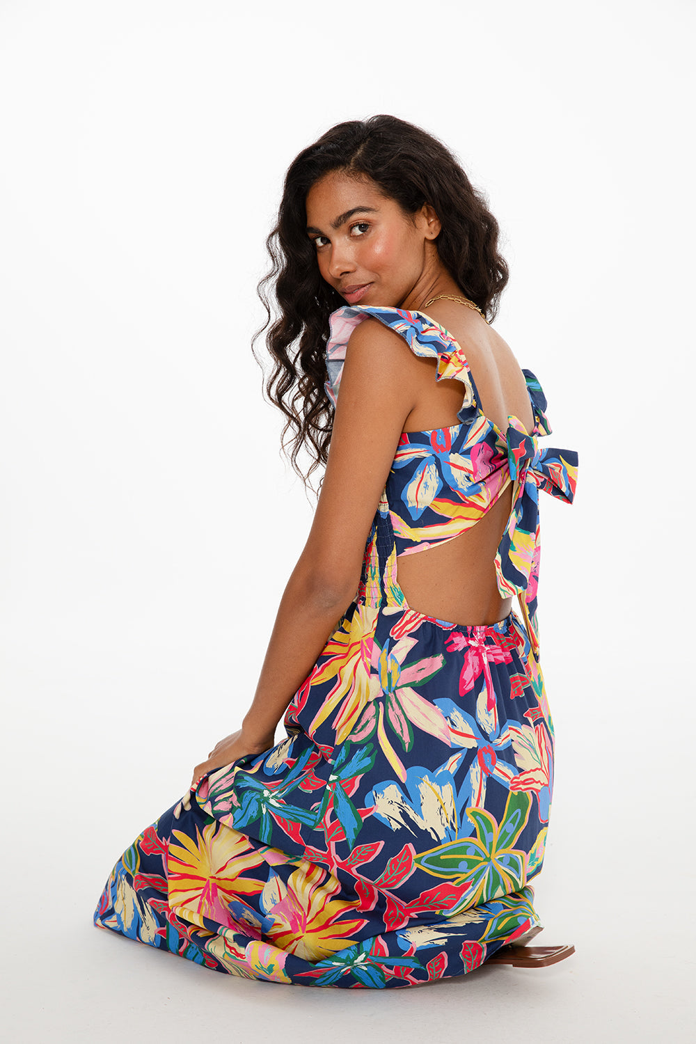 Robe En Coton | Imprimé Tropical Coloré | Épaules Dénudées Et Coupe Midi | Parfaite Pour L’Été Et Les Vacances Au Soleil