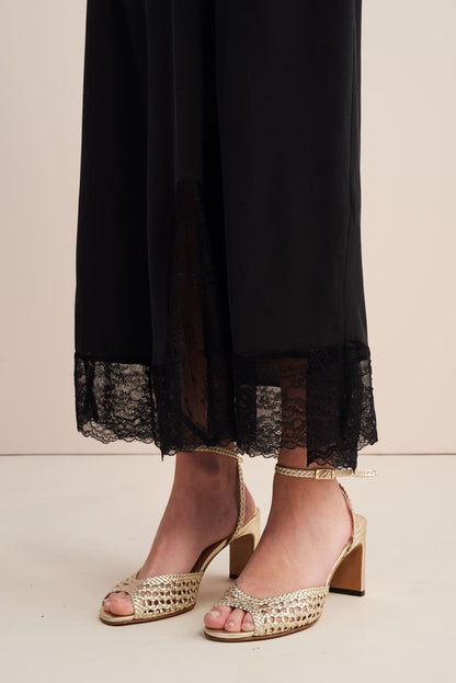 Robe Longue Noire | Élégante & Intemporelle | Soirées Chic & Événements Spéciaux