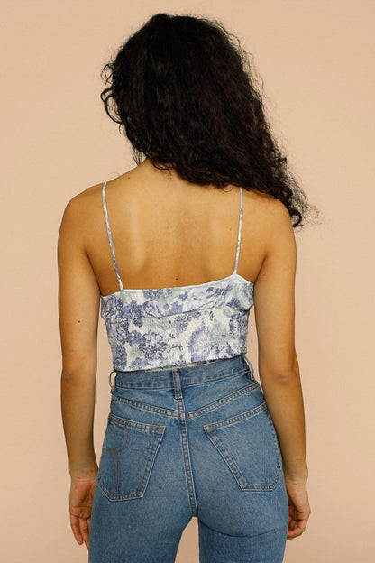 Caraco Floral | Léger Et Romantique | Fines Bretelles Et Laçage | Idéal Pour L’Été Et Les Sorties Décontractées